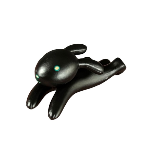 Tara McPherson Kidrobot Gamma Mutant Space Friends Black Flying Bunny Rare Chase - Picture 1 of 15